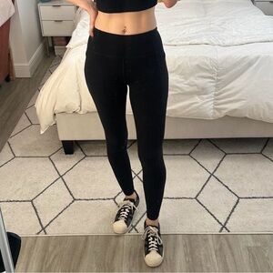 Athletic Works Black Leggings, Size XS